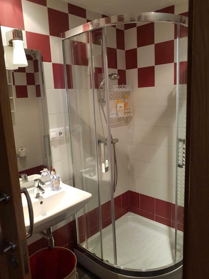 Apartamento Cine Colon Ribadeo Eksteriør bilde