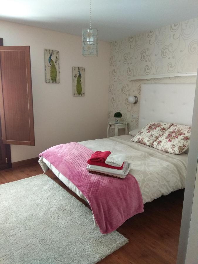 Apartamento Cine Colon Ribadeo Eksteriør bilde