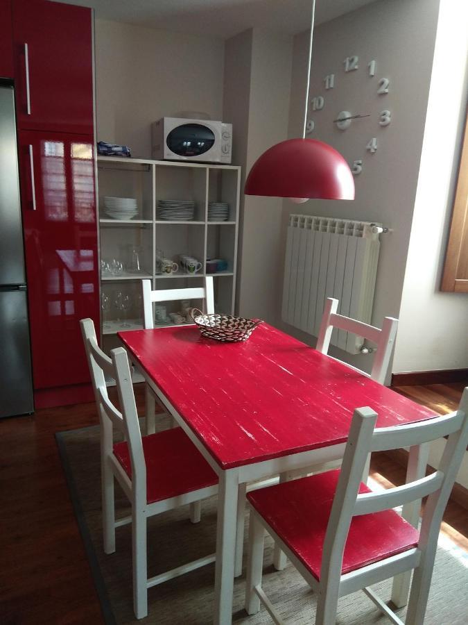 Apartamento Cine Colon Ribadeo Eksteriør bilde