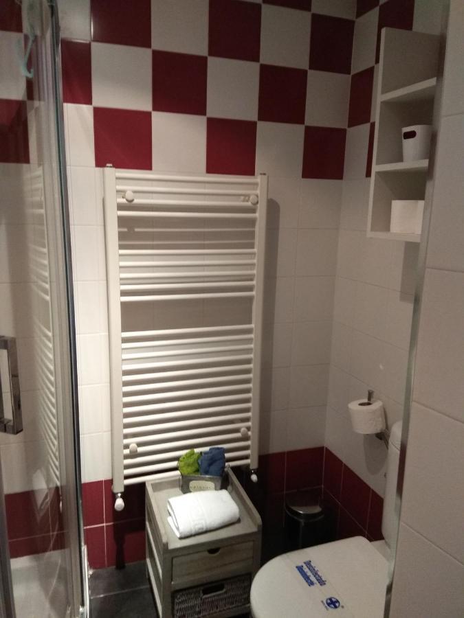 Apartamento Cine Colon Ribadeo Eksteriør bilde