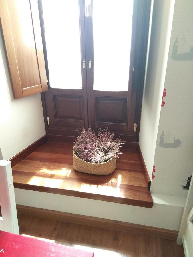 Apartamento Cine Colon Ribadeo Eksteriør bilde